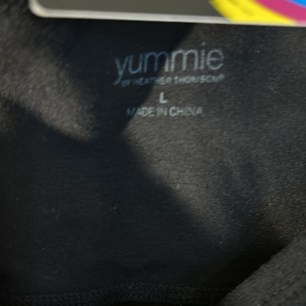 *241 Yummie Black Women's High ride Wide leg pants🤍 EUC - Picture 4 of 5